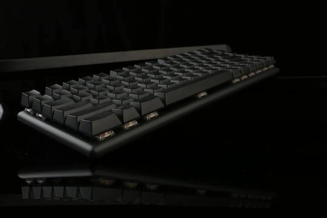 nware 外星人 Pro无线游戏外设套装pg电子免费模拟器为职业电竞而生｜Alie(图4)