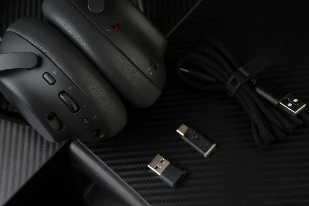 nware 外星人 Pro无线游戏外设套装pg电子免费模拟器为职业电竞而生｜Alie(图6)